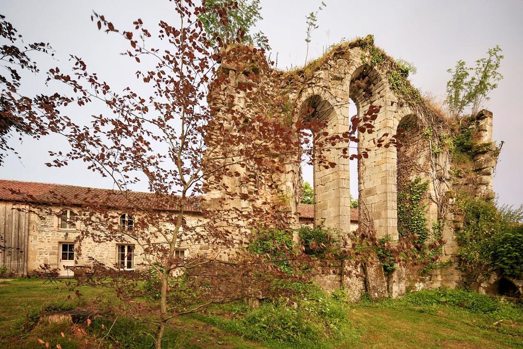 Bed and Breakfast Abbaye Du Palais Thauron Exterior foto