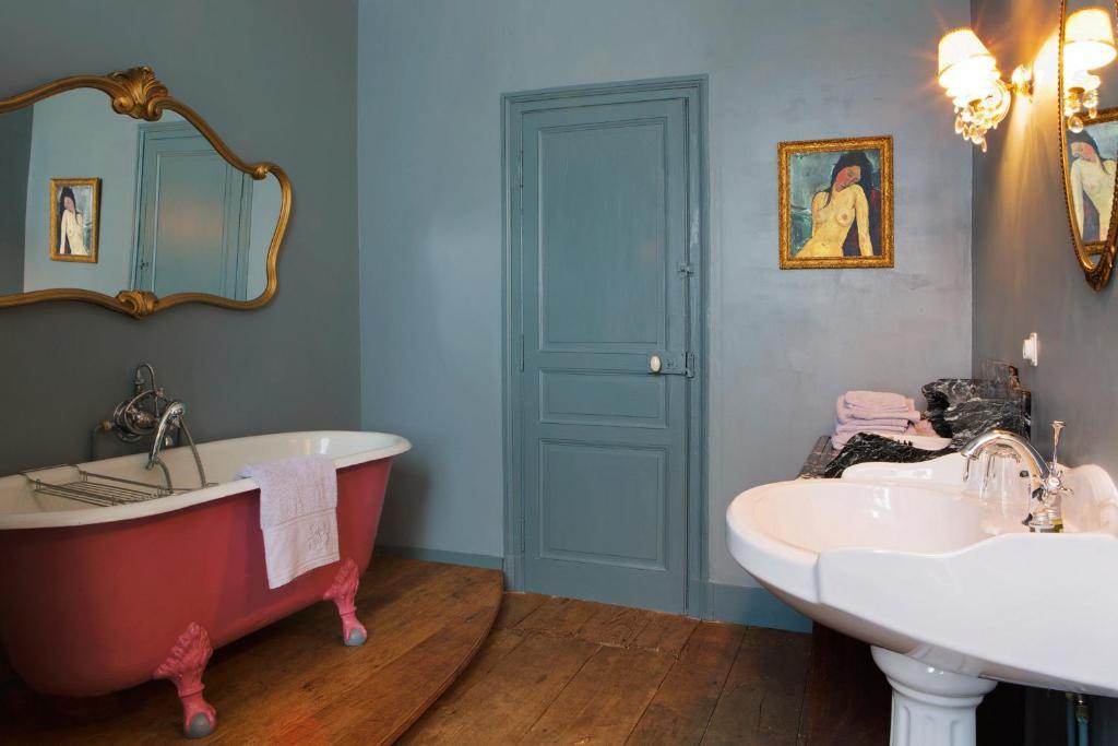 Bed and Breakfast Abbaye Du Palais Thauron Habitación foto